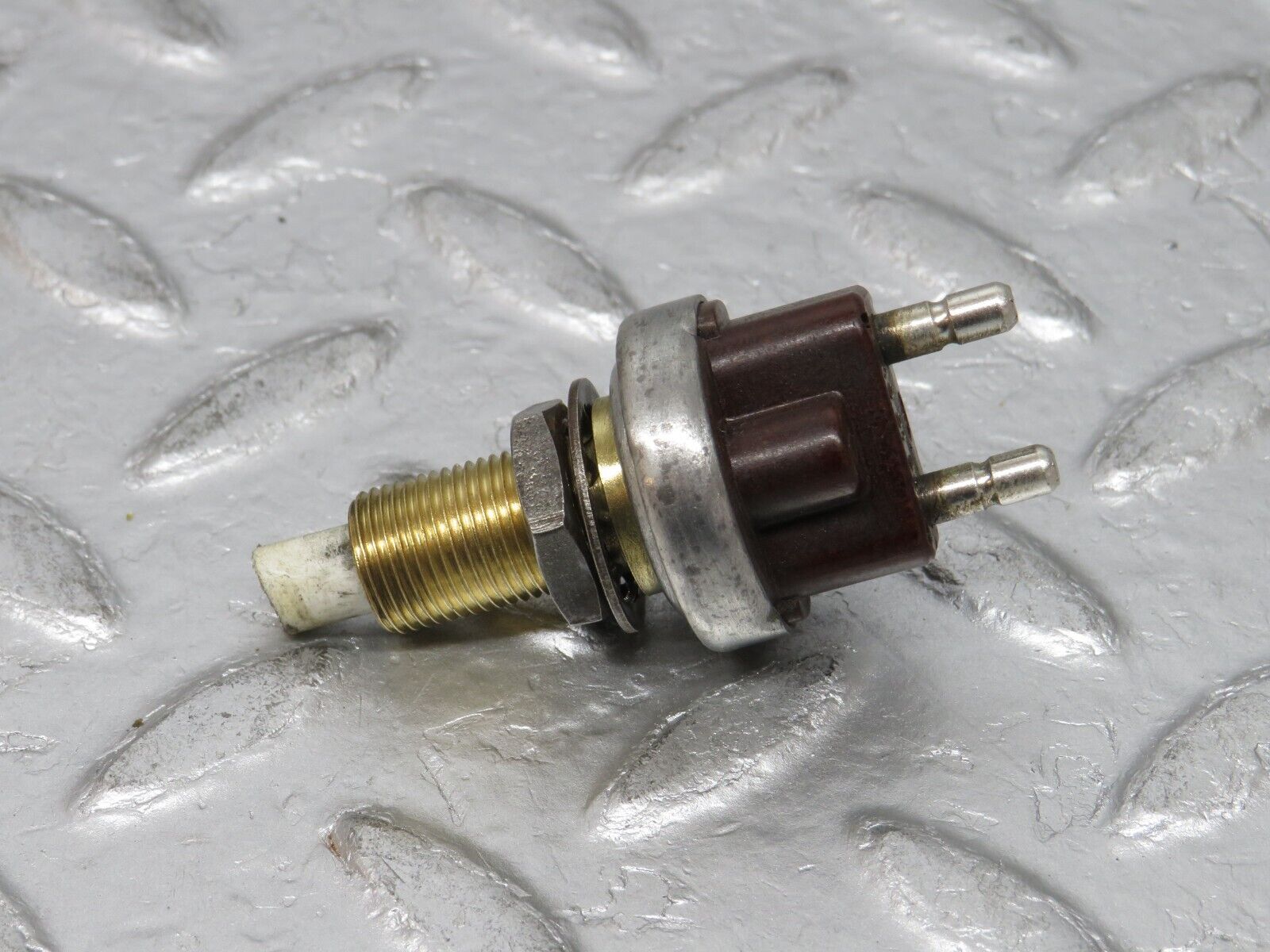 32258 Mercedes-Benz W108 280SE Brake Light Contact Switch 190130