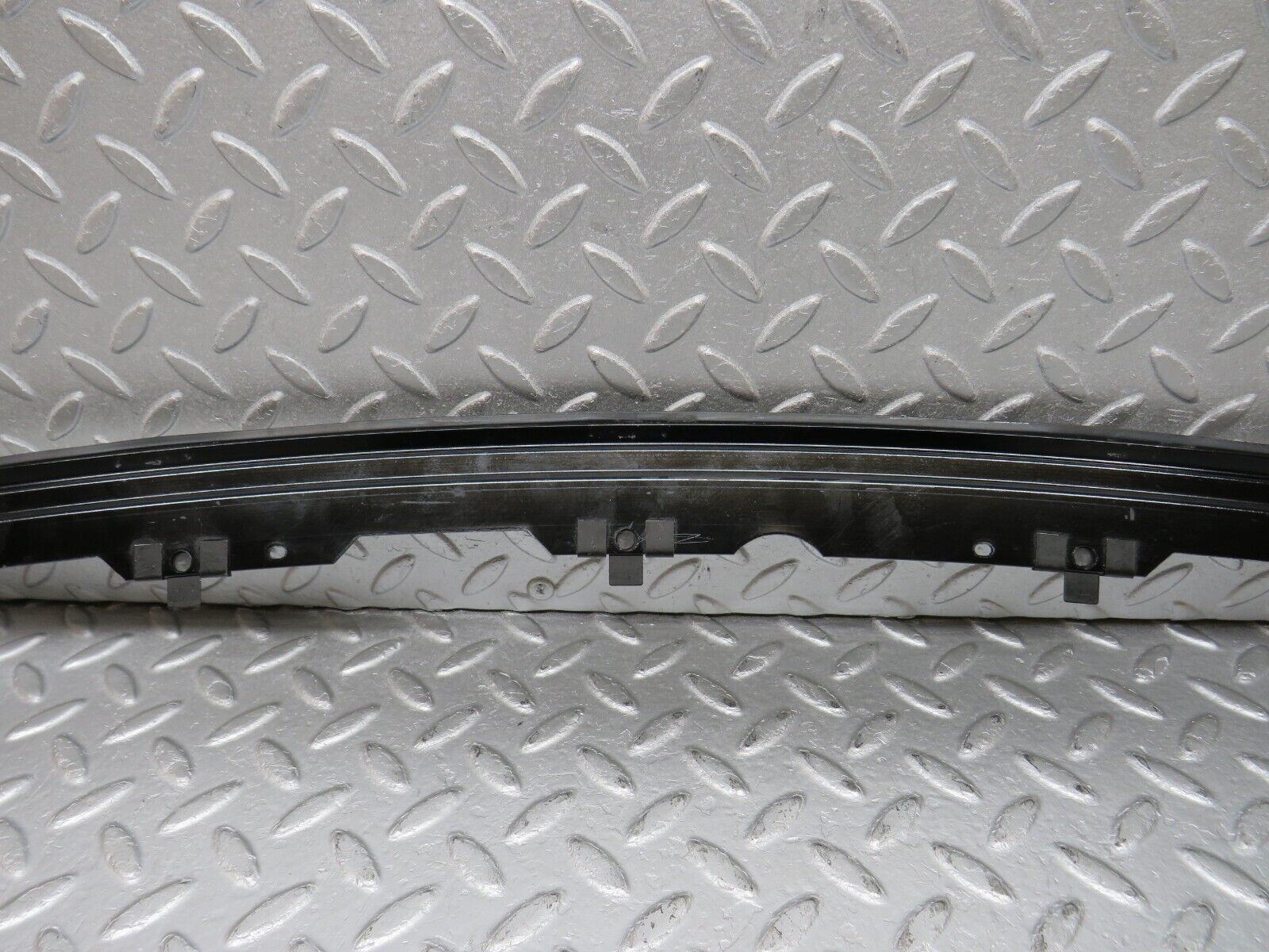 38607 Mercedes-Benz R129 280SL Coupe Front Windscreen Top Chrome Trim