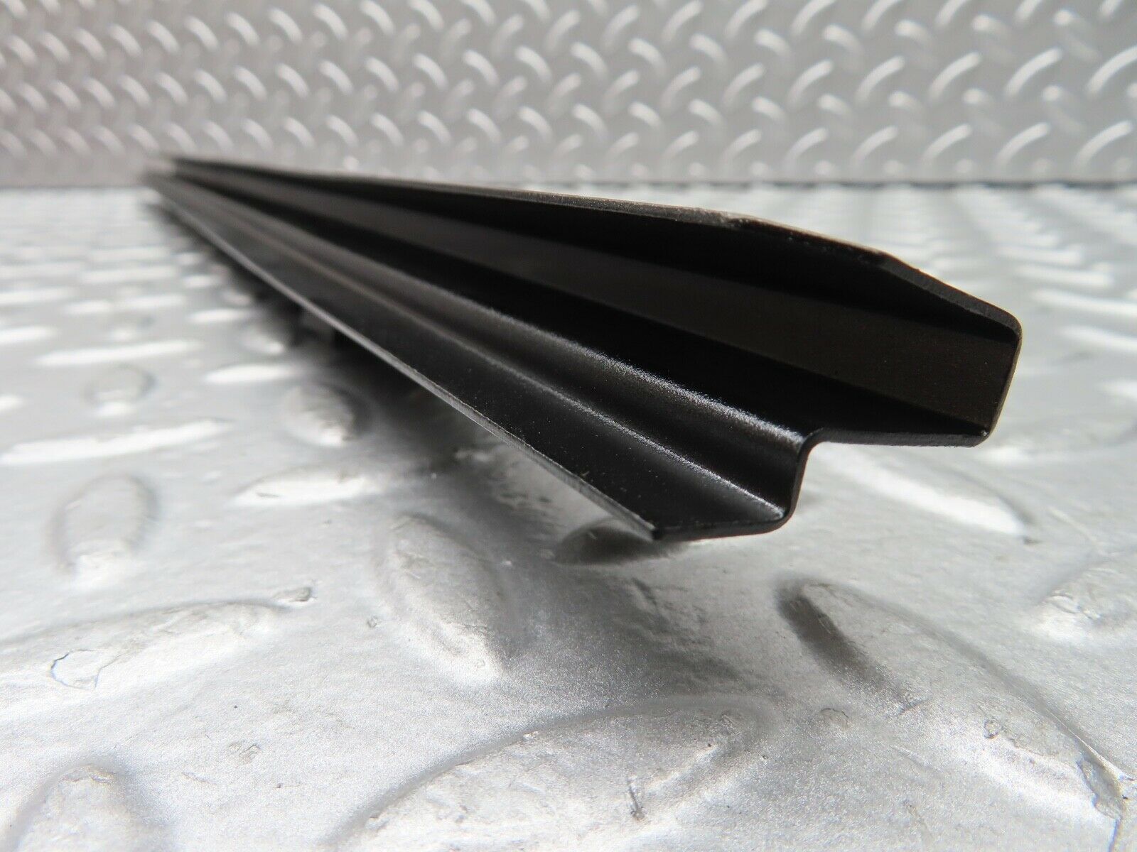 20891 Mercedes-Benz W114 250CE Coupe Left Door Window Bottom Rail