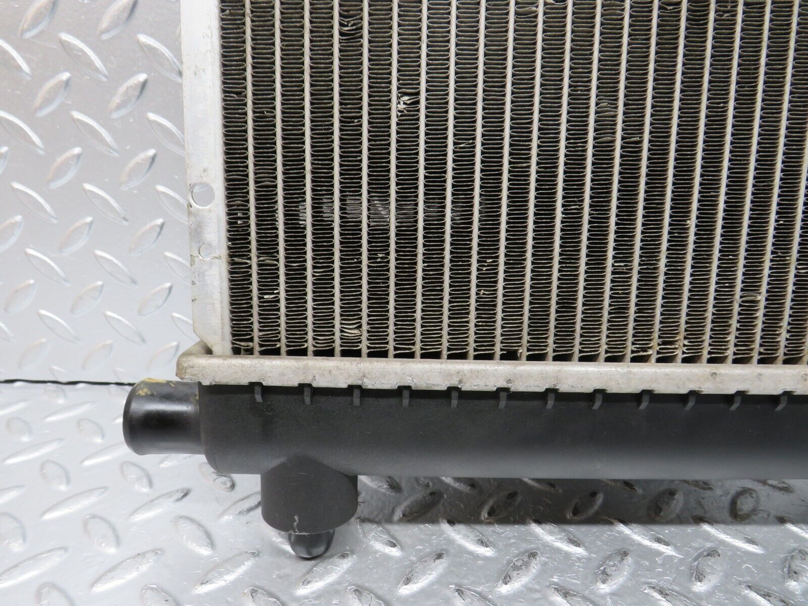 31608 Mercedes-Benz W201 190LE 1.8L Coolant Radiator Nissens 62550