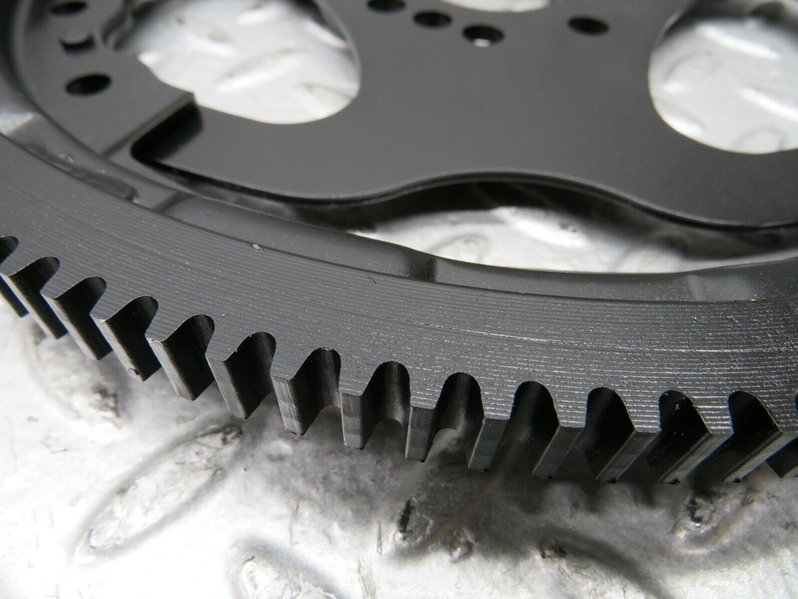 21755 Mercedes-Benz W126 300SE Flywheel Starter Ring 1030300212