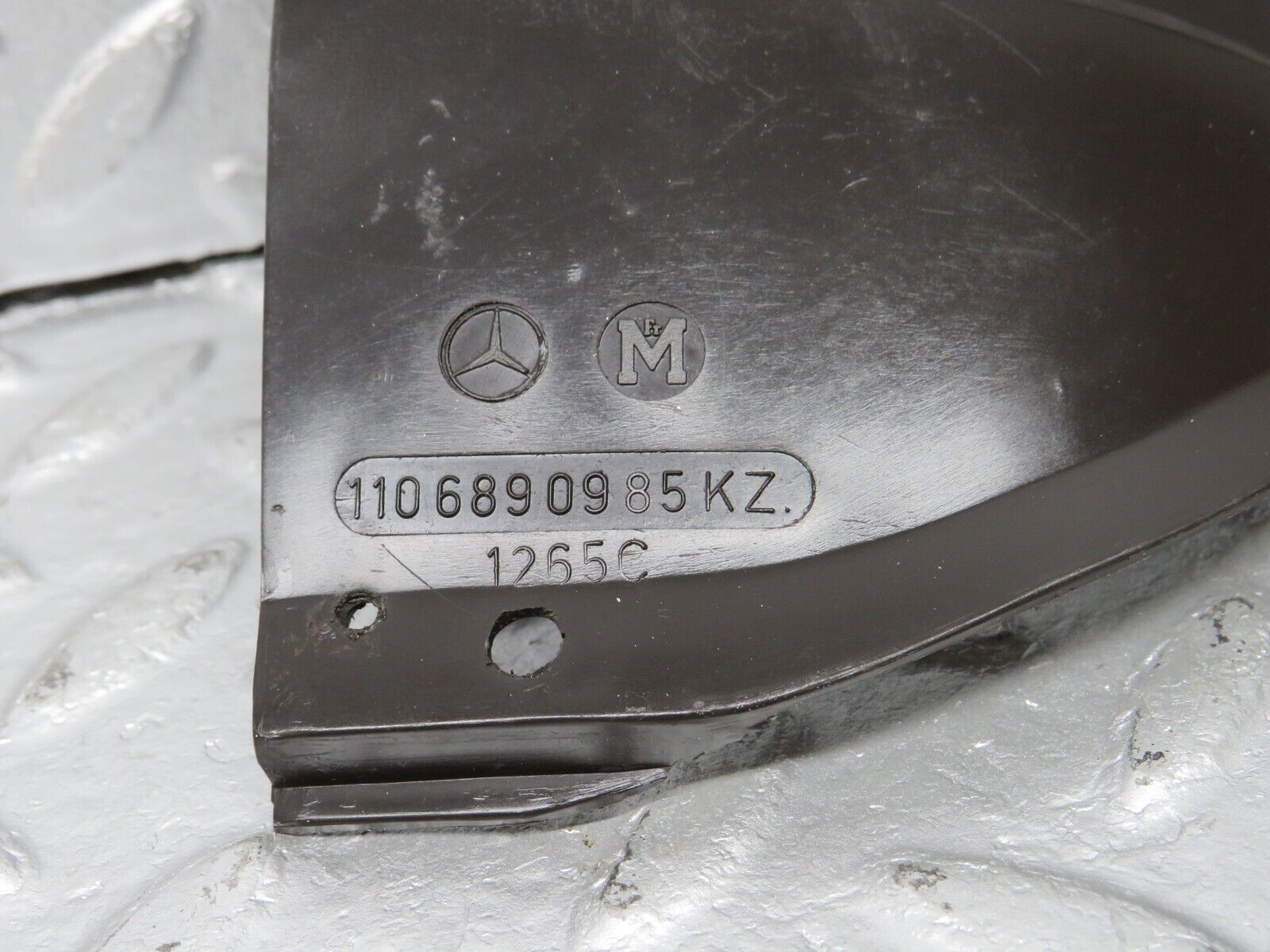 40427 Mercedes-Benz W110 230 Dashboard Plastic Trim 1106890685 1106890485 1106890985