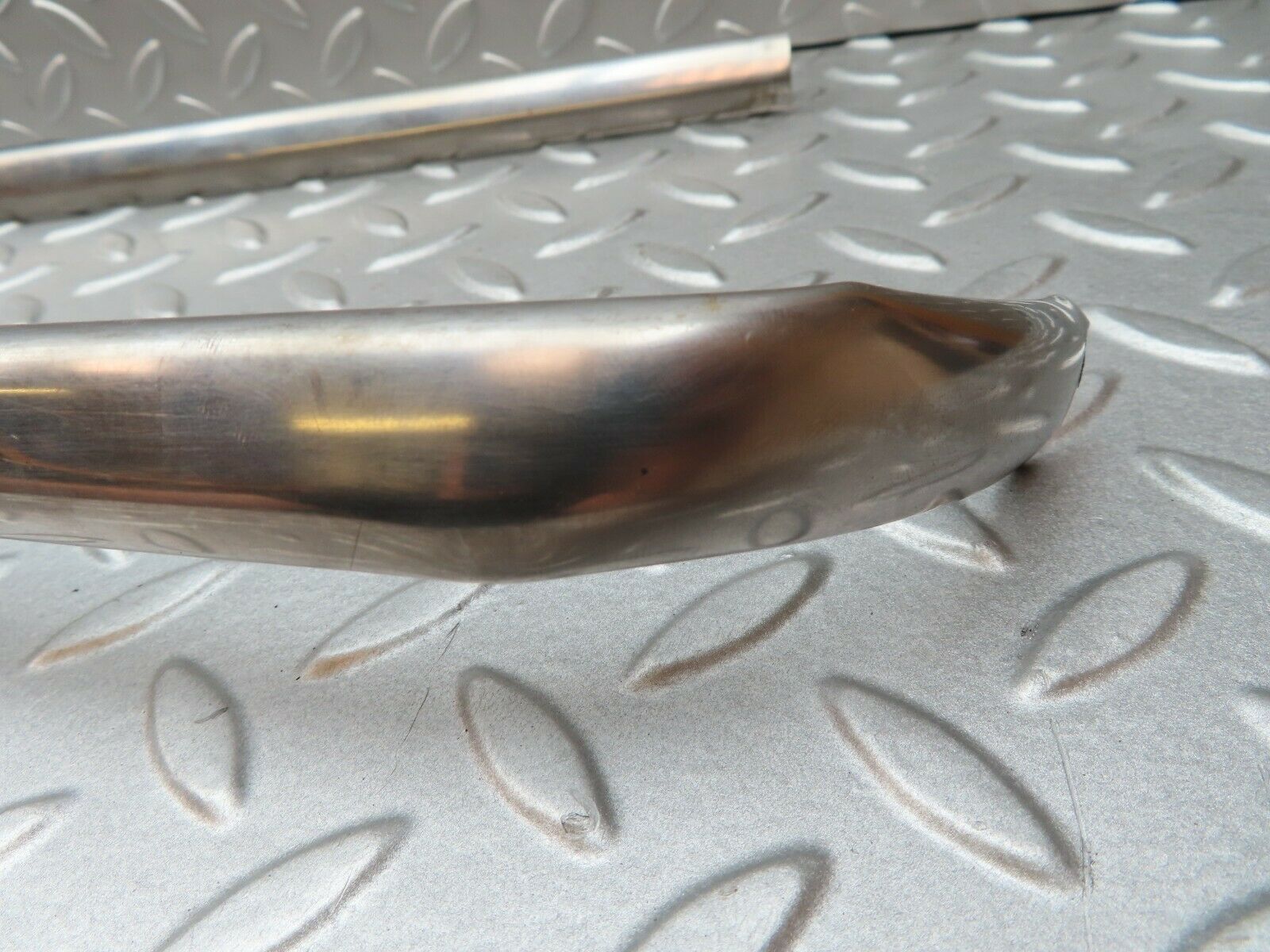 4656 Mercedes-Benz W114 280CE Coupe Rear Panel Chrome Moulding Trim Pair