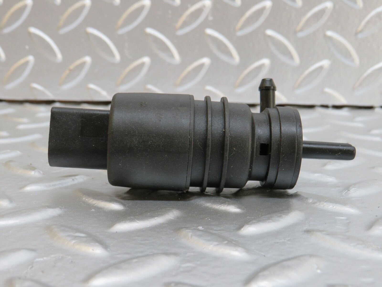 25035 Mercedes-Benz W140 S320 Windscreen Washer Pump Vdo