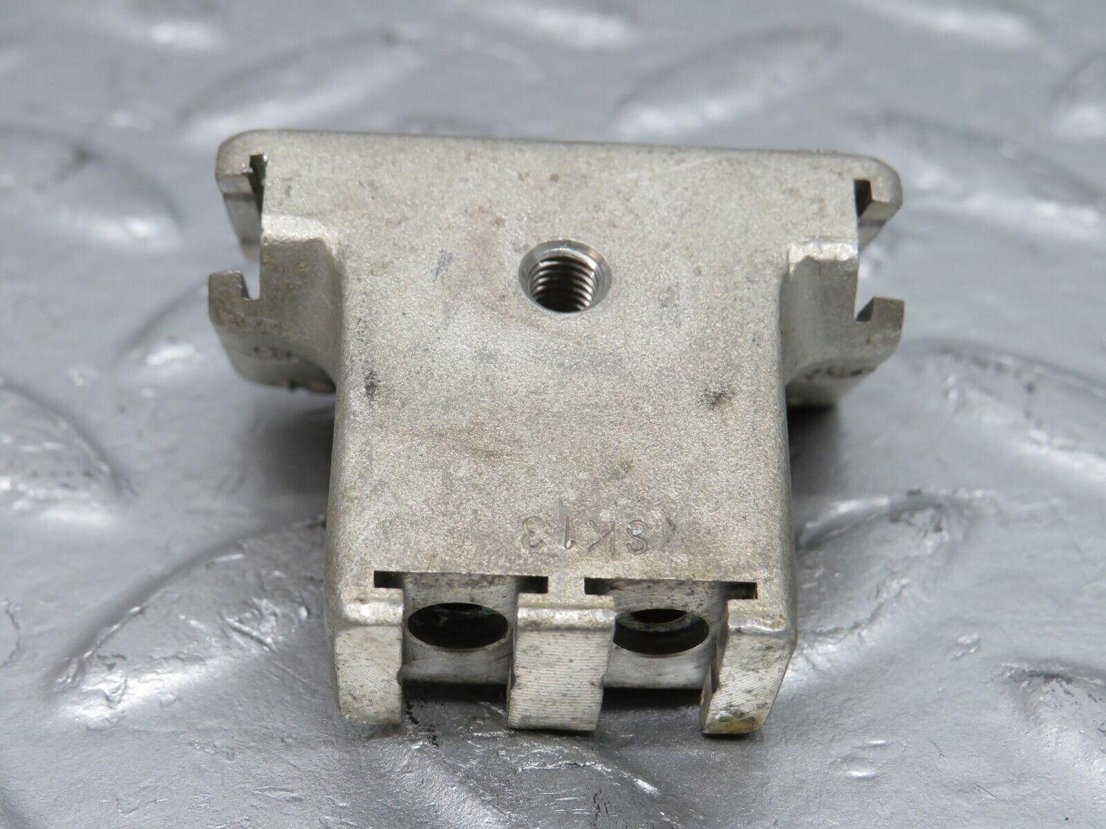 39798 Mercedes-Benz R129 320SL Coupe Soft Top Hydraulic Distributor 1298000022