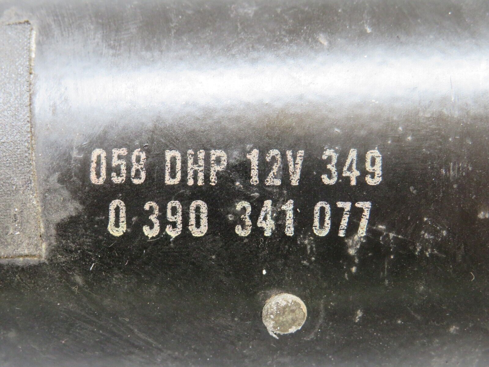 28481 Mercedes-Benz S123 240D Wagon Wiper Motor Bosch 0390341077