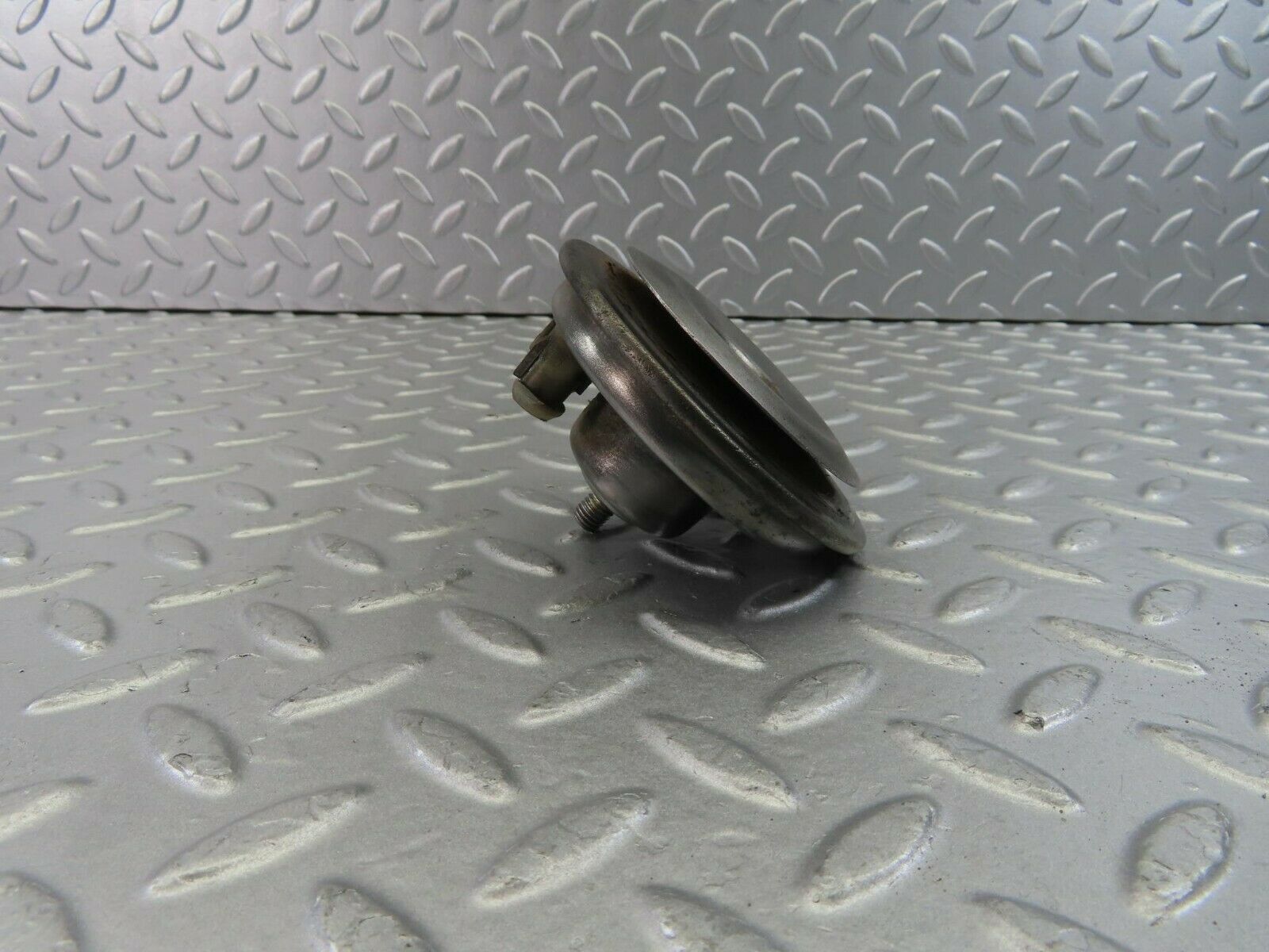 9894 Mercedes-Benz C123 230CE Coupe Horn