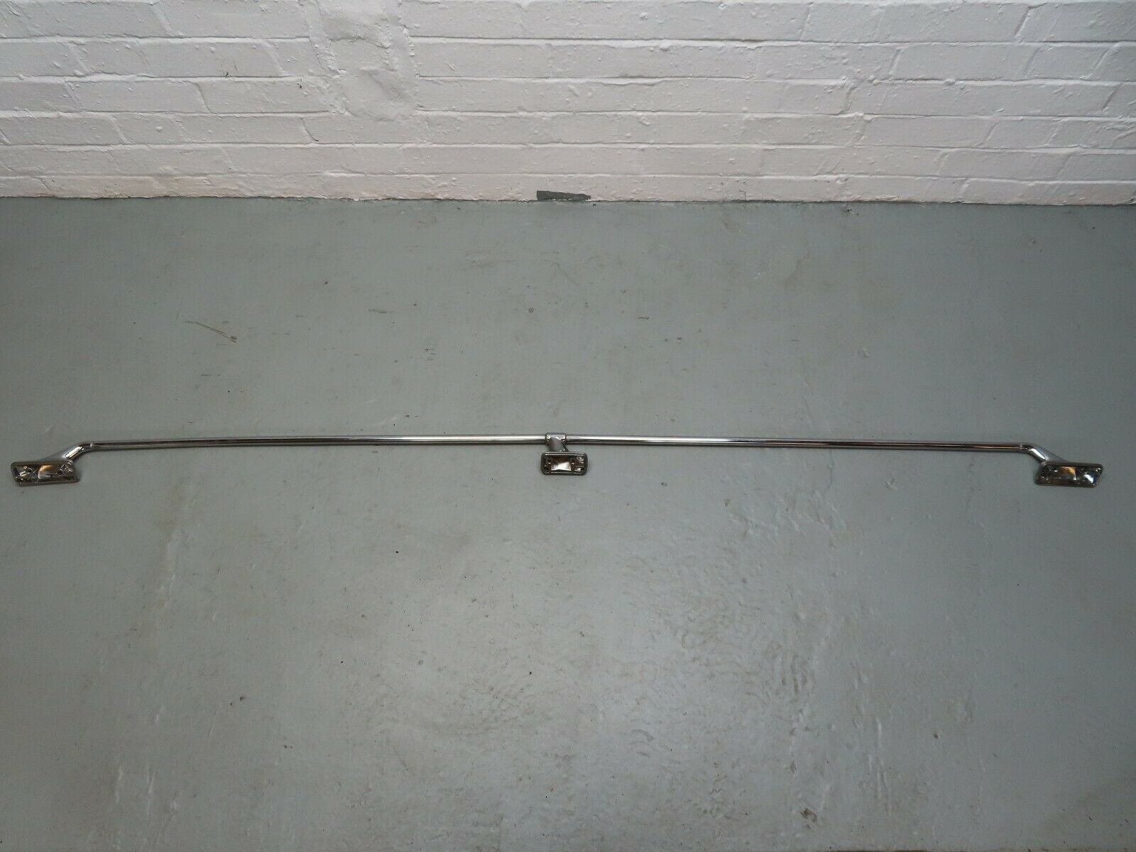 3795 Mercedes-Benz S123 200T Wagon Roof Bar Roof Rack Chrome Right