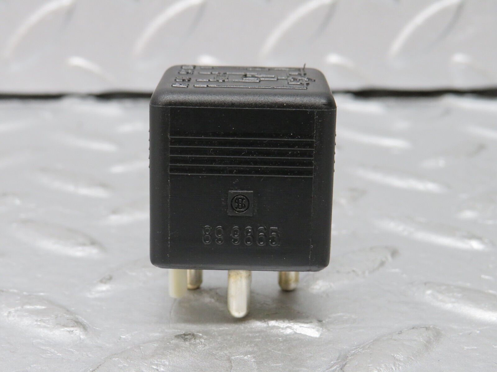 36088 Mercedes-Benz W126 420SE Fan Relay 0015426819