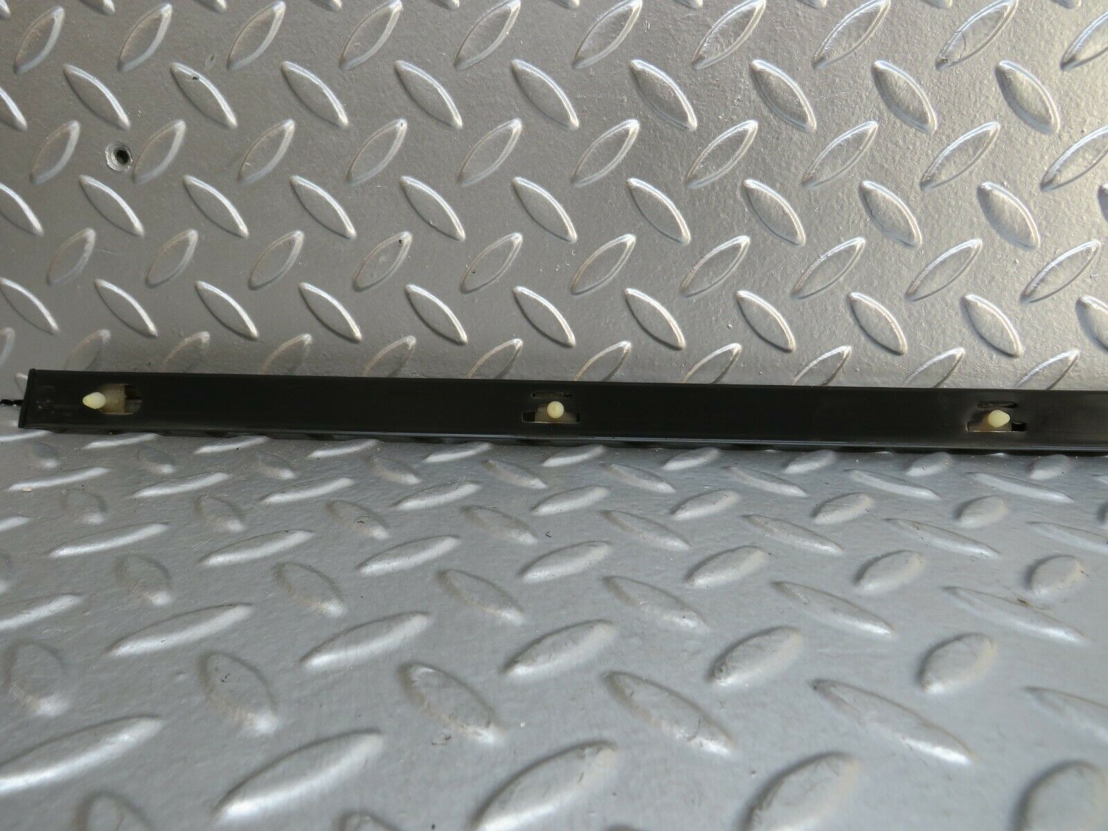 23641 Mercedes-Benz W114 280E Rear Right Fender Wing Centre Moulding Trim