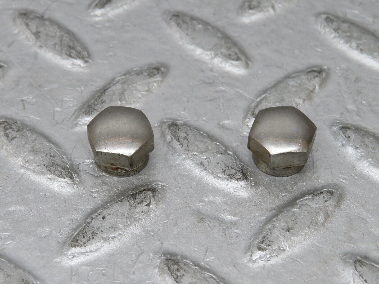 35755 Mercedes-Benz W108 Wiper Chrome Nut