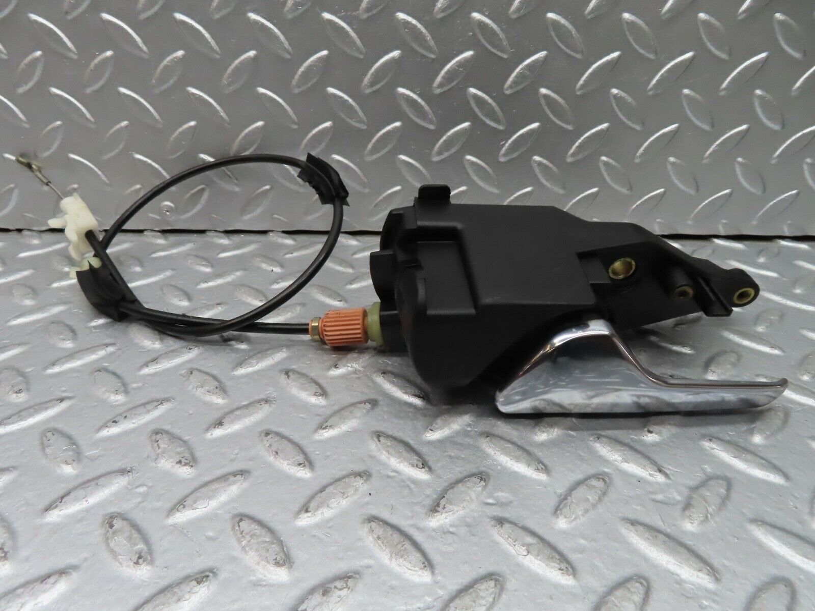 20128 Mercedes-Benz R129 300SL Coupe Left Interior Door Handle