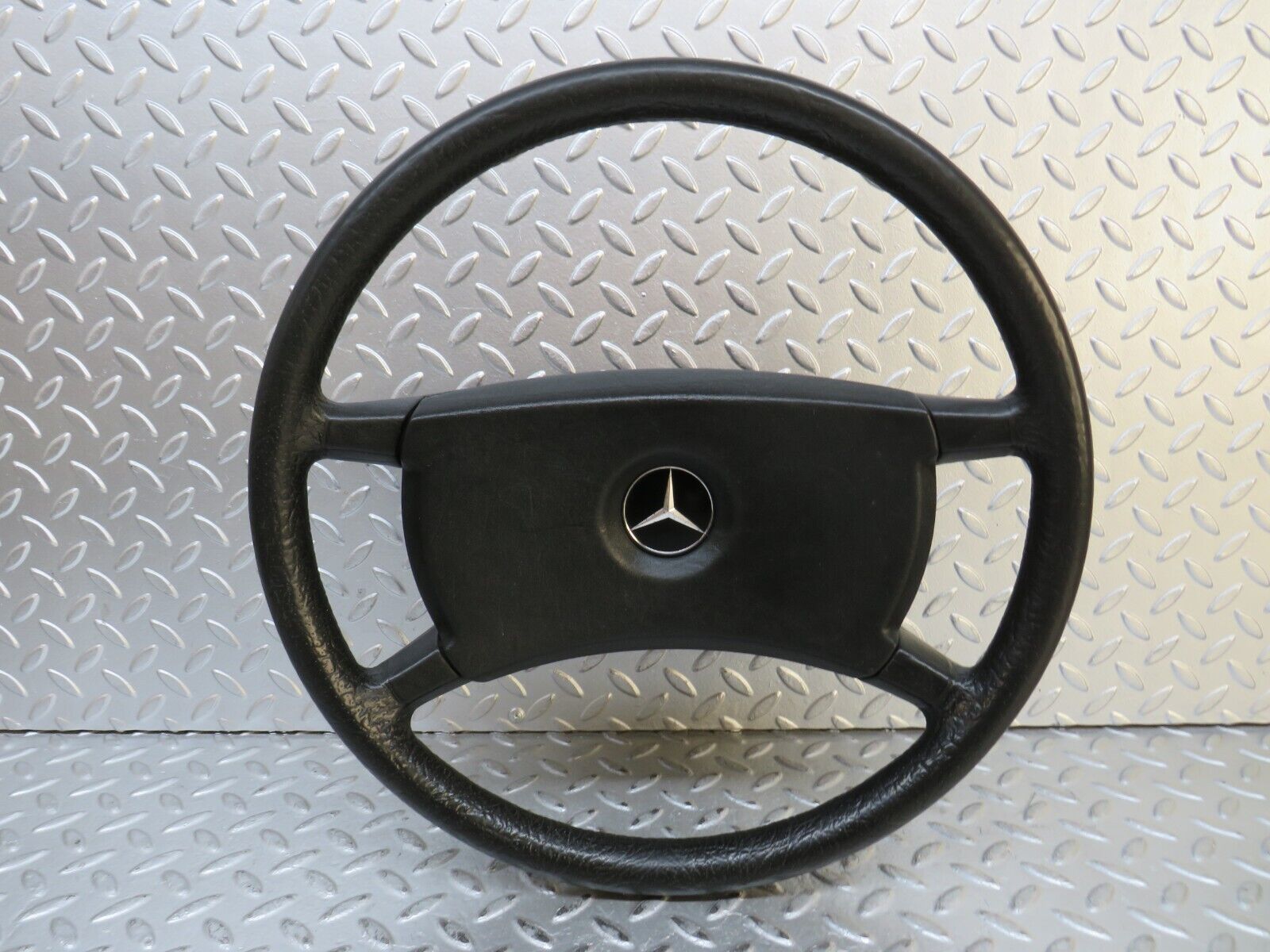 28245 Mercedes-Benz S123 240D Wagon Steering Wheel 1264640017