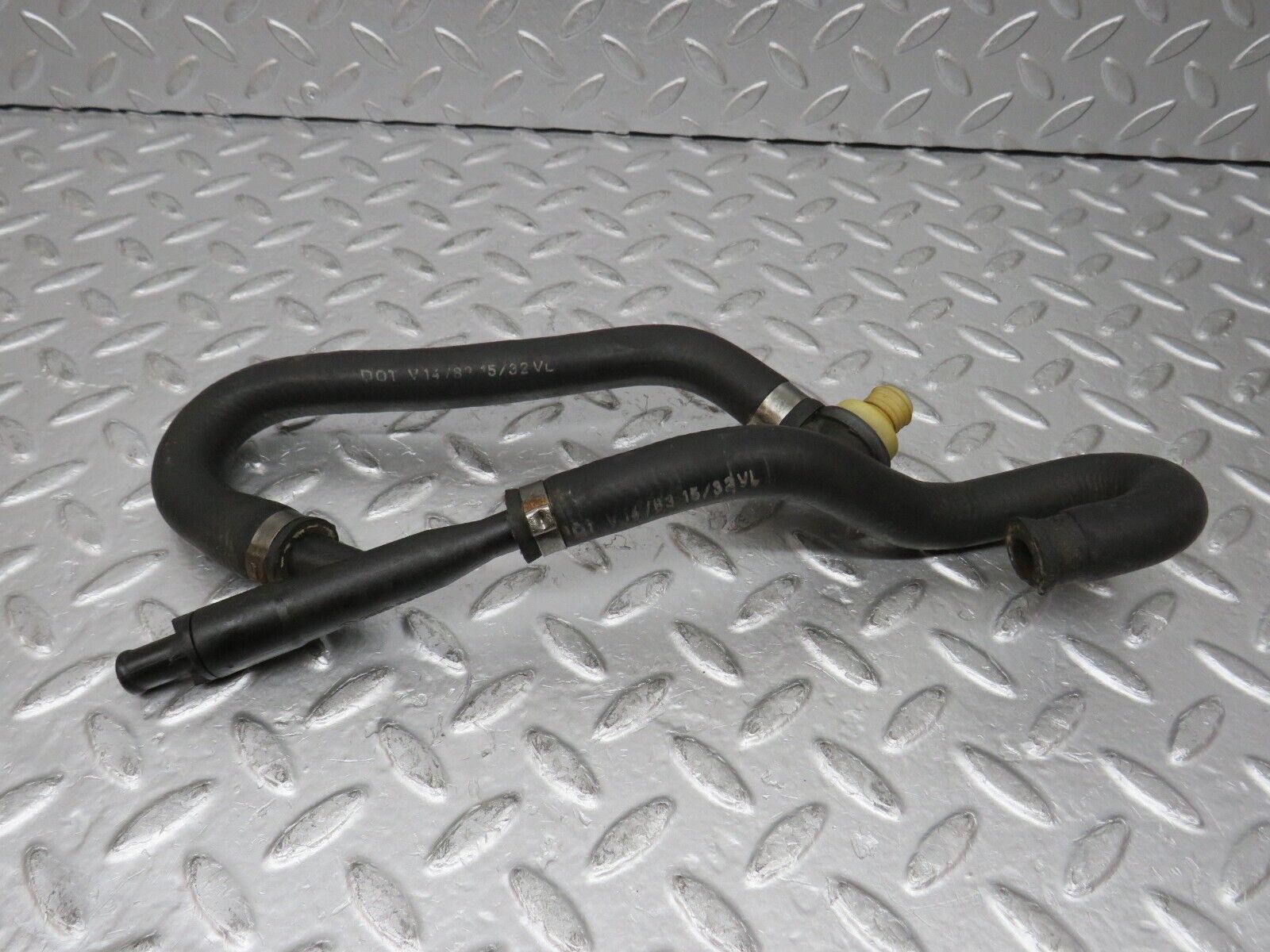 30033 Porsche 924 Brake Servo Vacuum Pipe 035133753