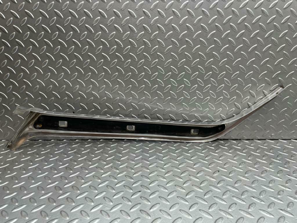 0034 Mercedes-Benz W116 350SE A Pillar Chrome Moulding Trim Left Side