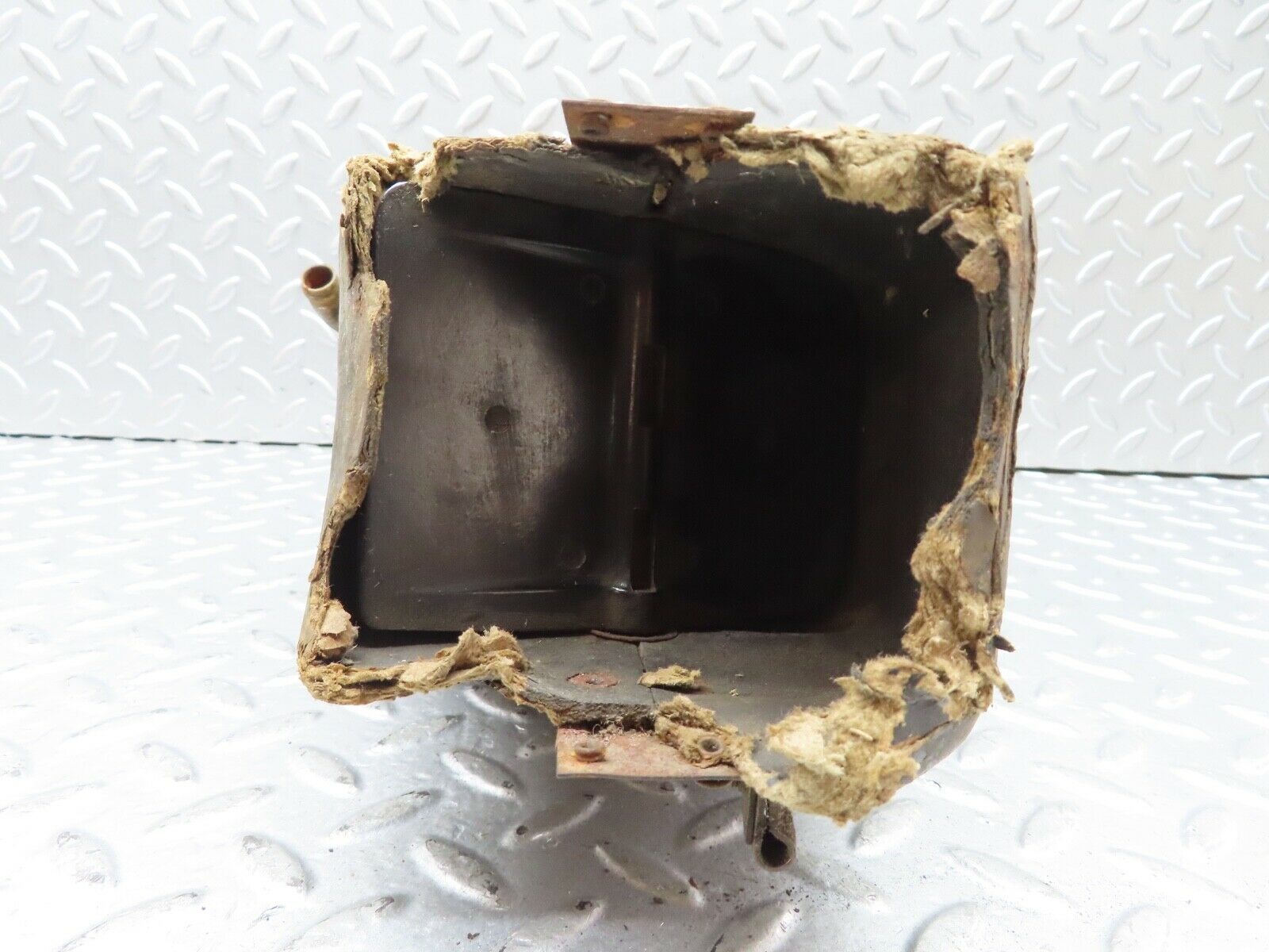 18650 Mercedes-Benz W120 W121 Ponton Heater Box