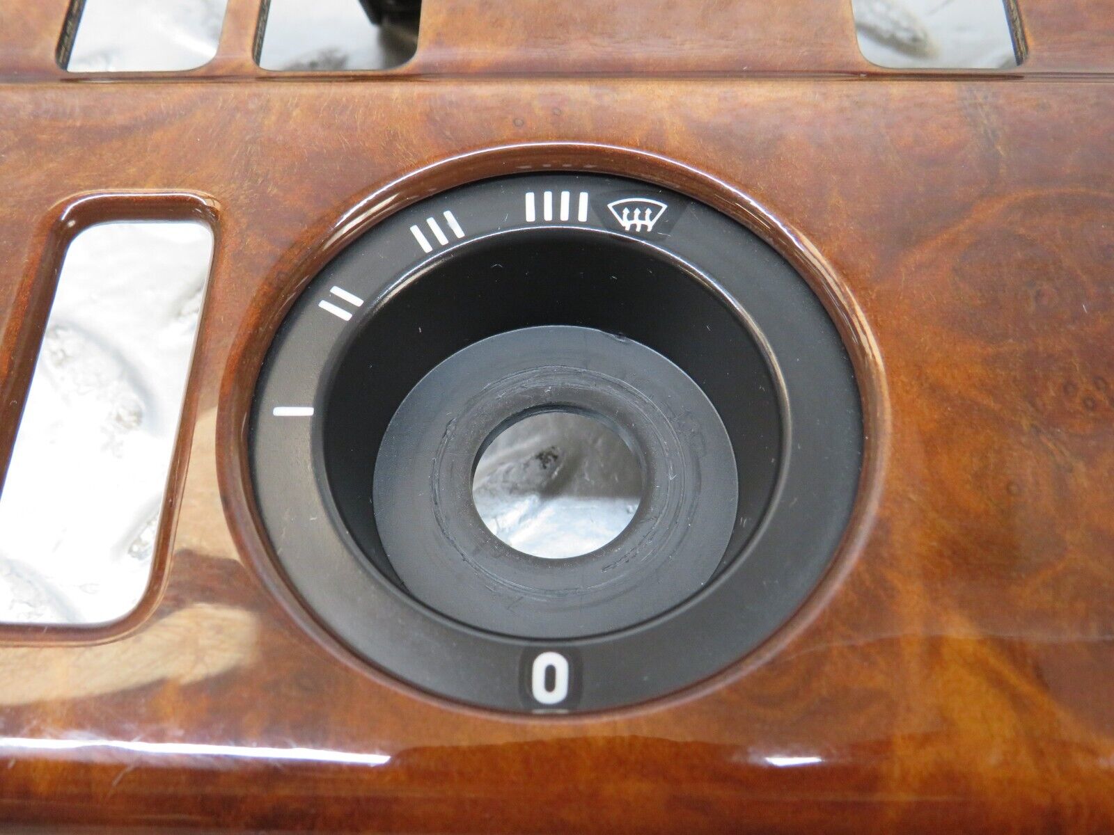 26543 Mercedes-Benz C124 220CE Coupe Heater Control Panel Wood Trim 1246830275