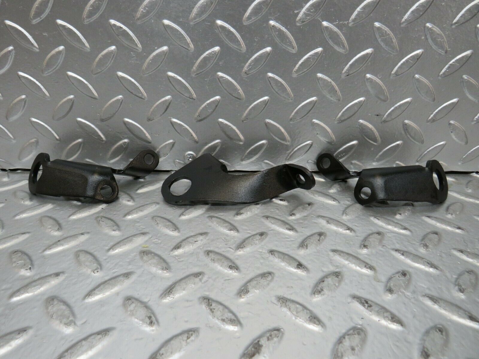 23391 Mercedes-Benz W116 350SE Engine Lifting Eyes Hooks