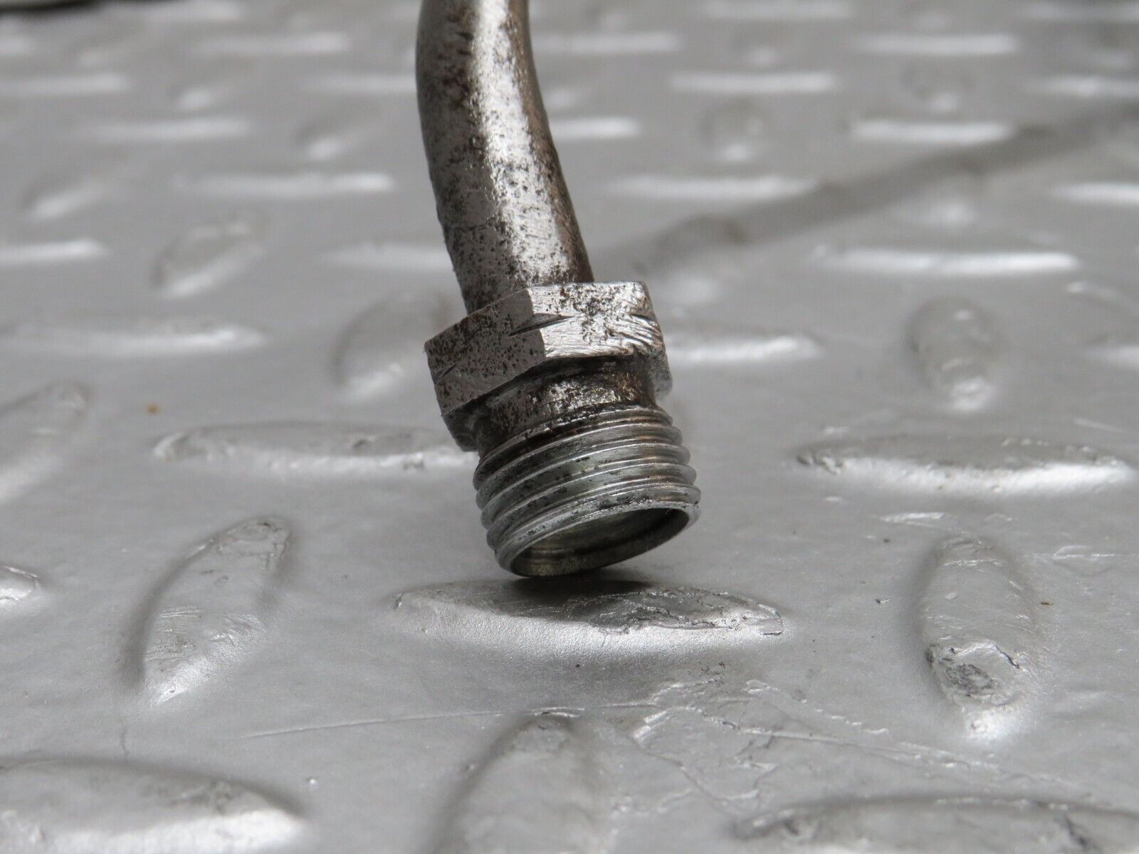 38183 Mercedes-Benz A124 320E Cabriolet Automatic Gearbox Oil Pipe Line