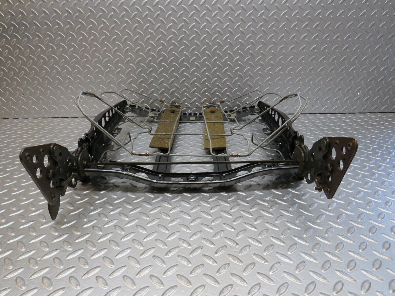 33892 Mercedes-Benz C123 230CE Coupe Front Right Driver Seat Backrest