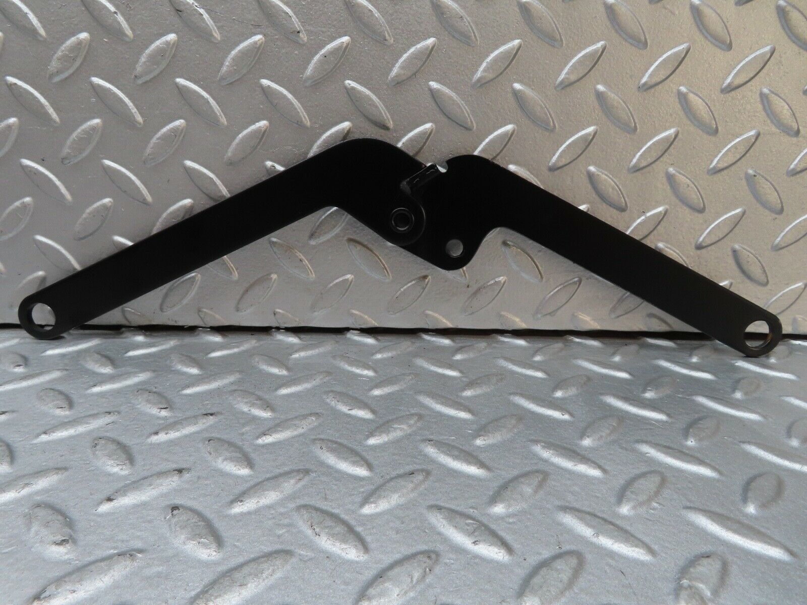 17599 Mercedes-Benz W116 450SEL Bonnet Hinge Left Side