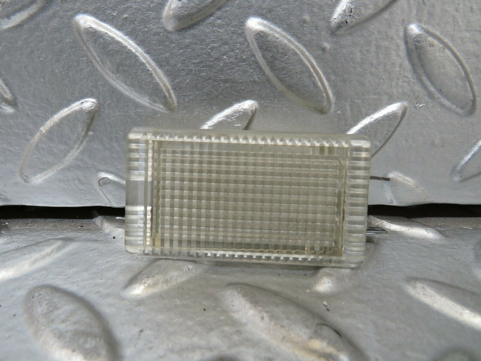 23410 Mercedes-Benz W116 350SE Glove Box Light