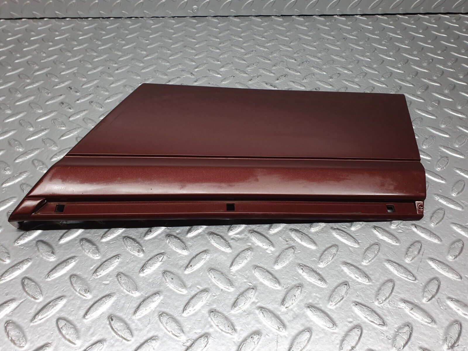 40939 Mercedes-Benz W126 300SE Front Right Fender Wing Moulding Trim 1266903640