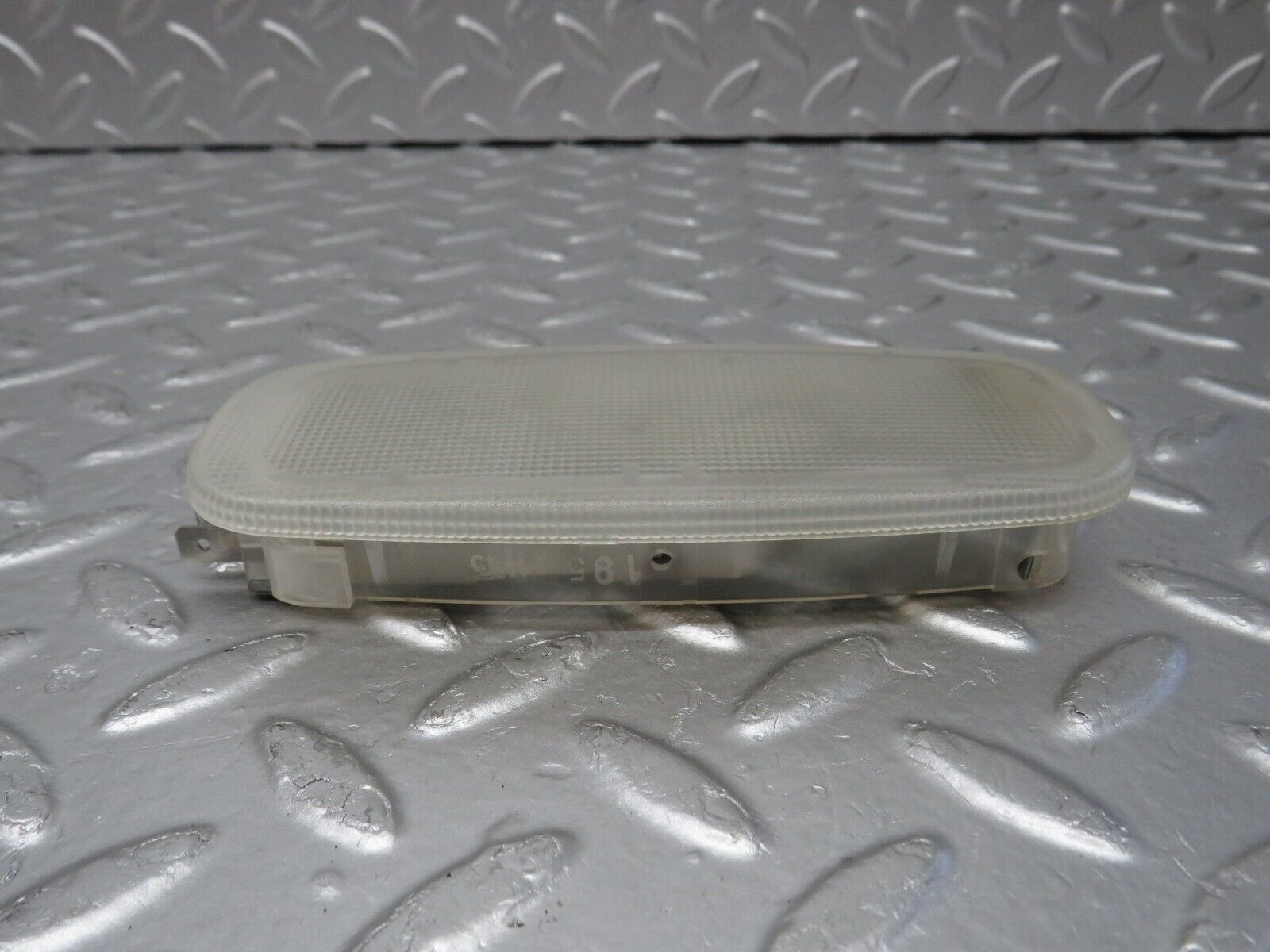 33339 Mercedes-Benz W202 C180 Interior Dome Light 2028200401
