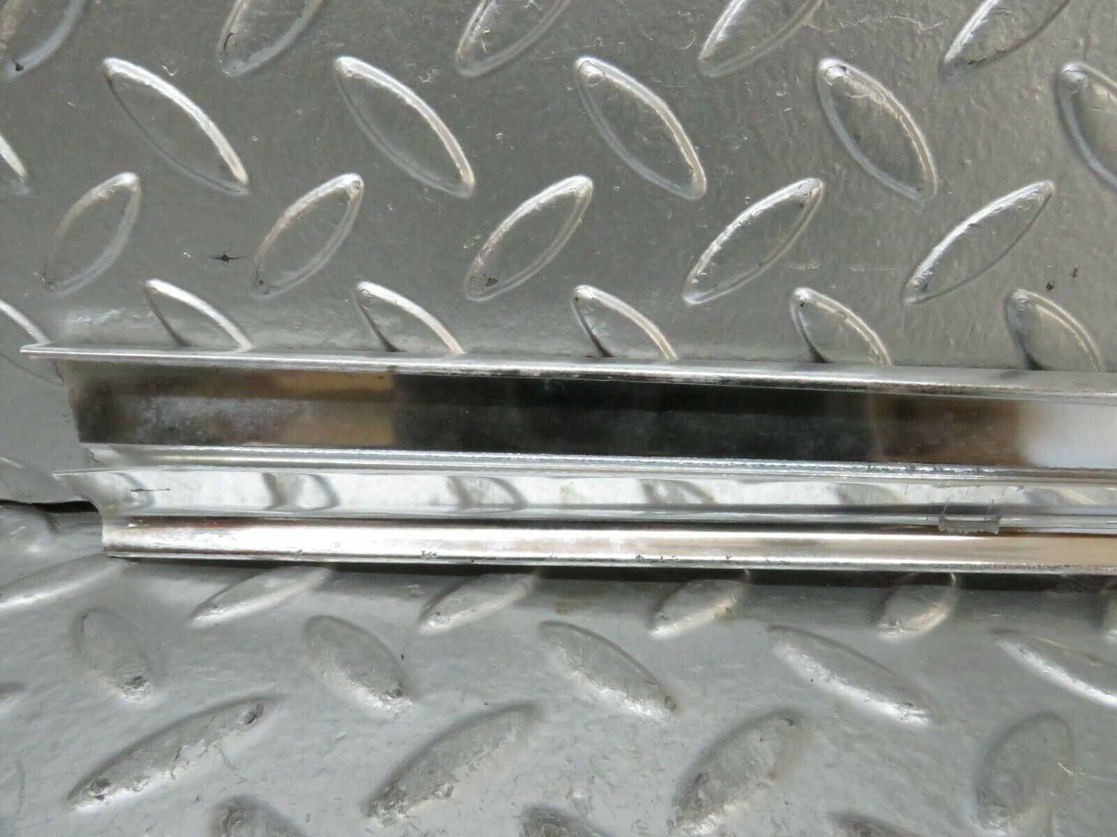 23817 Mercedes-Benz C107 450SLC Coupe Rear Right Window Chrome