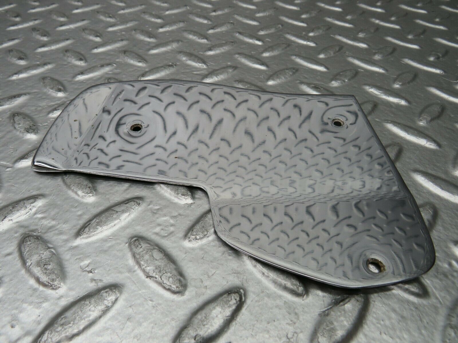 23018 Mercedes-Benz C123 230CE Coupe Left Door Chrome Cover