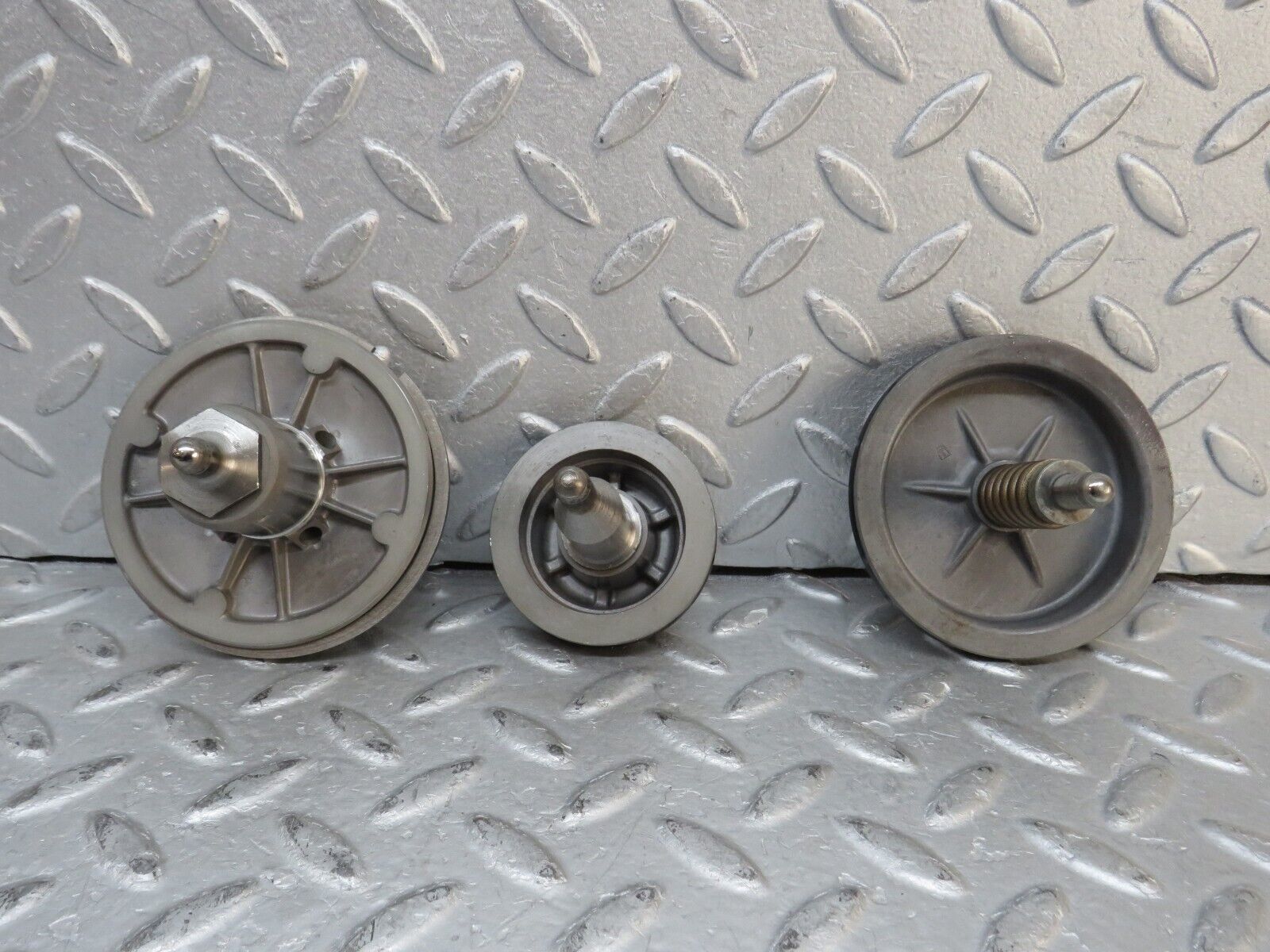 37686 Mercedes-Benz W109 300SEL Automatic Gearbox Piston