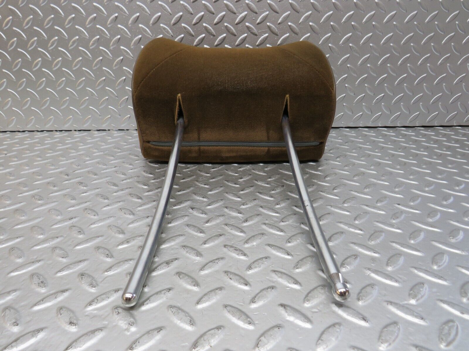 26315 Mercedes-Benz W116 450SE Front Headrest Brown