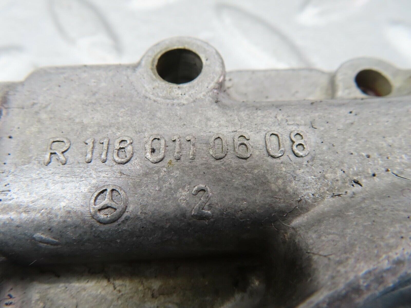 16538 Mercedes-Benz C107 350SLC Coupe Crankshaft Rear Sealing Cover 1160110608