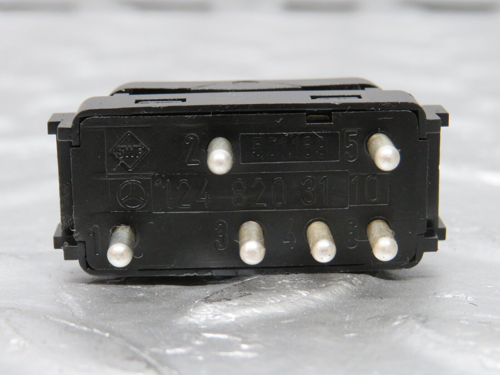 32460 Mercedes-Benz S124 300TE Wagon Air Circulation Power Switch 1248210351