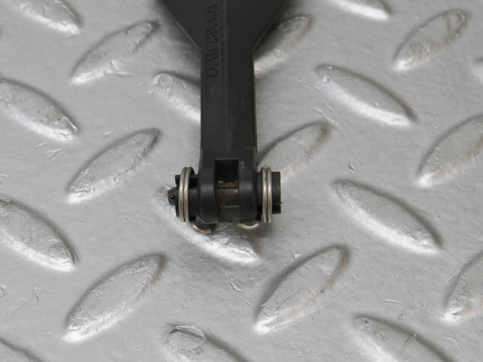 38457 Mercedes-Benz R129 280SL Coupe Bonnet Release Pull Handle 1298870127