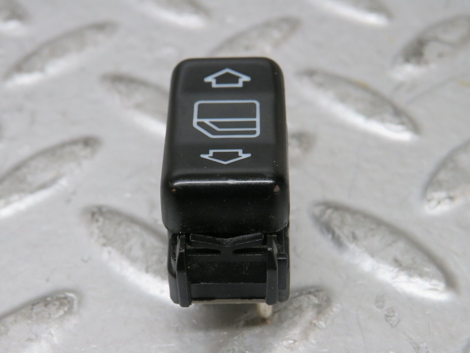 27565 Mercedes-Benz S124 300TE Electric Window Switch Right Side 1248209010