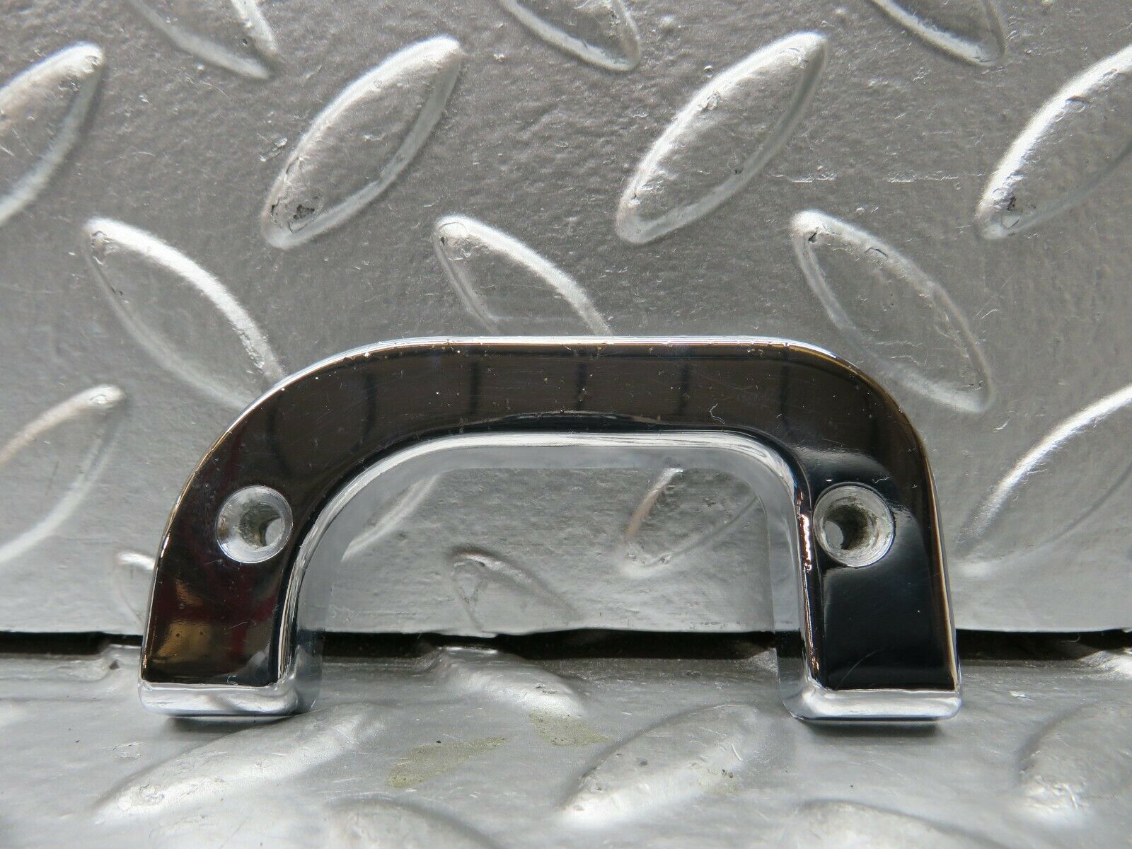 22978 Mercedes-Benz C123 230CE Coupe Left Chrome Door Latch Trim 1237230124