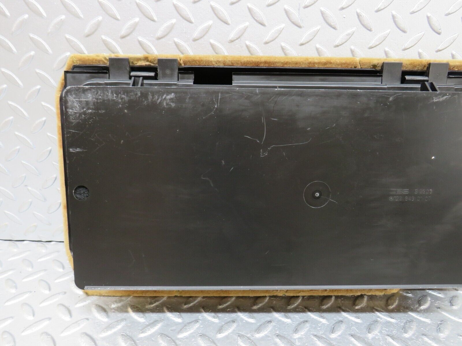 37048 Mercedes-Benz C126 420SEC Coupe Rear Left Parcel Shelf Storage 1268430107