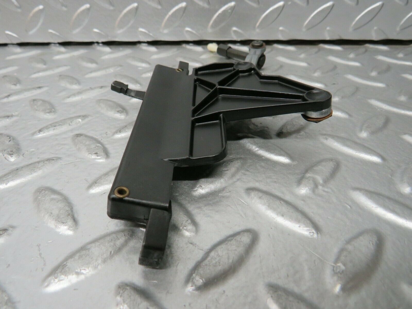 23362 Mercedes-Benz W116 350SE Heater Control