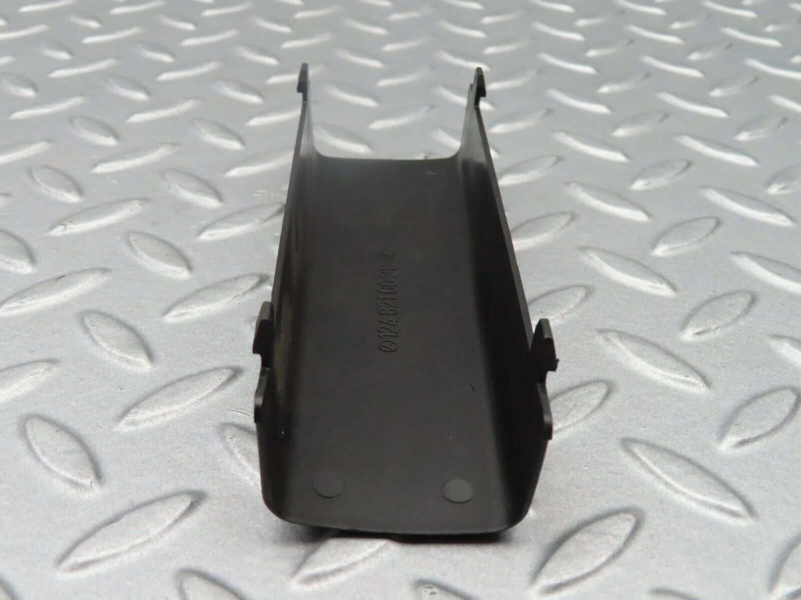 5411 Mercedes-Benz W124 230E Dash Harness Connector Cover 1248210038