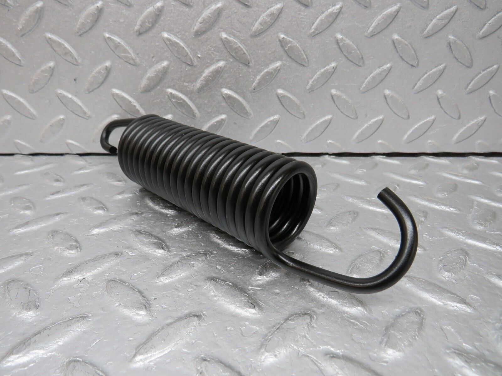 37473 Mercedes-Benz W109 300SEL Trunk Lid Hinge Spring