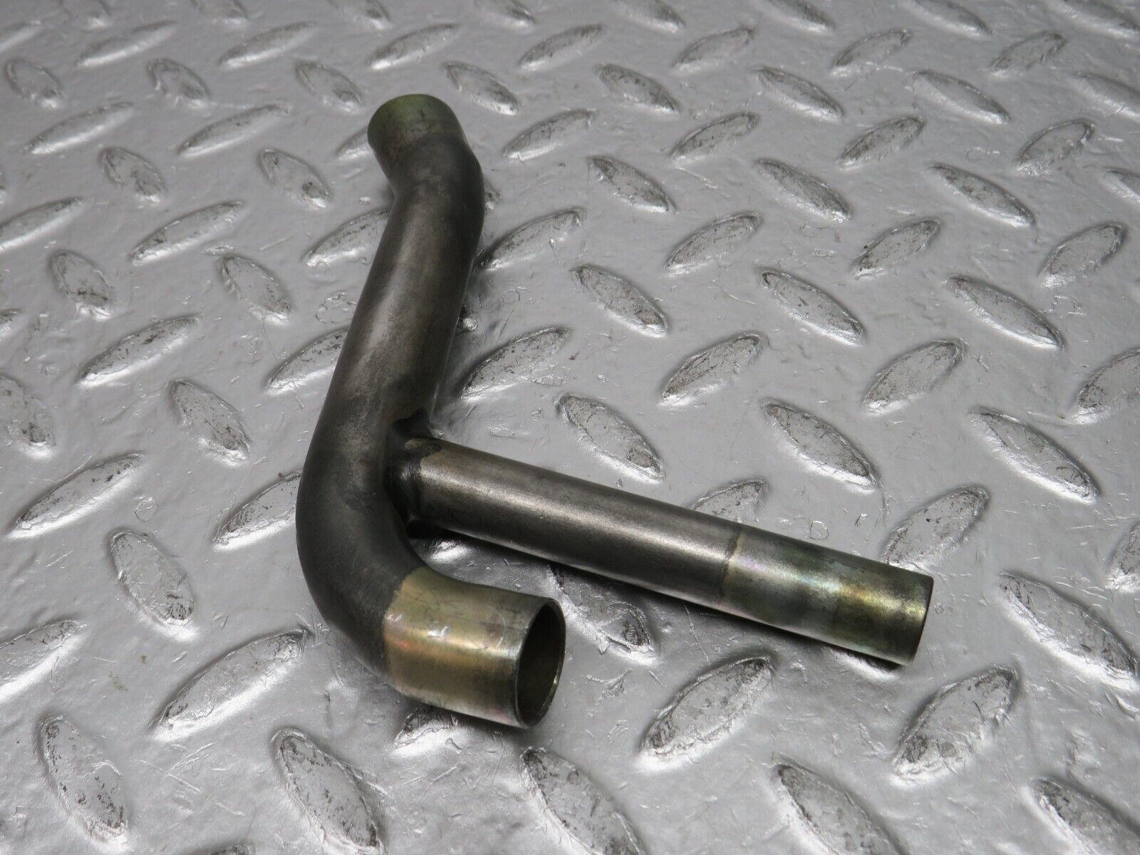 0909 Mercedes-Benz C107 350SLC Coupe Auxiliary Air Idle Valve Pipe