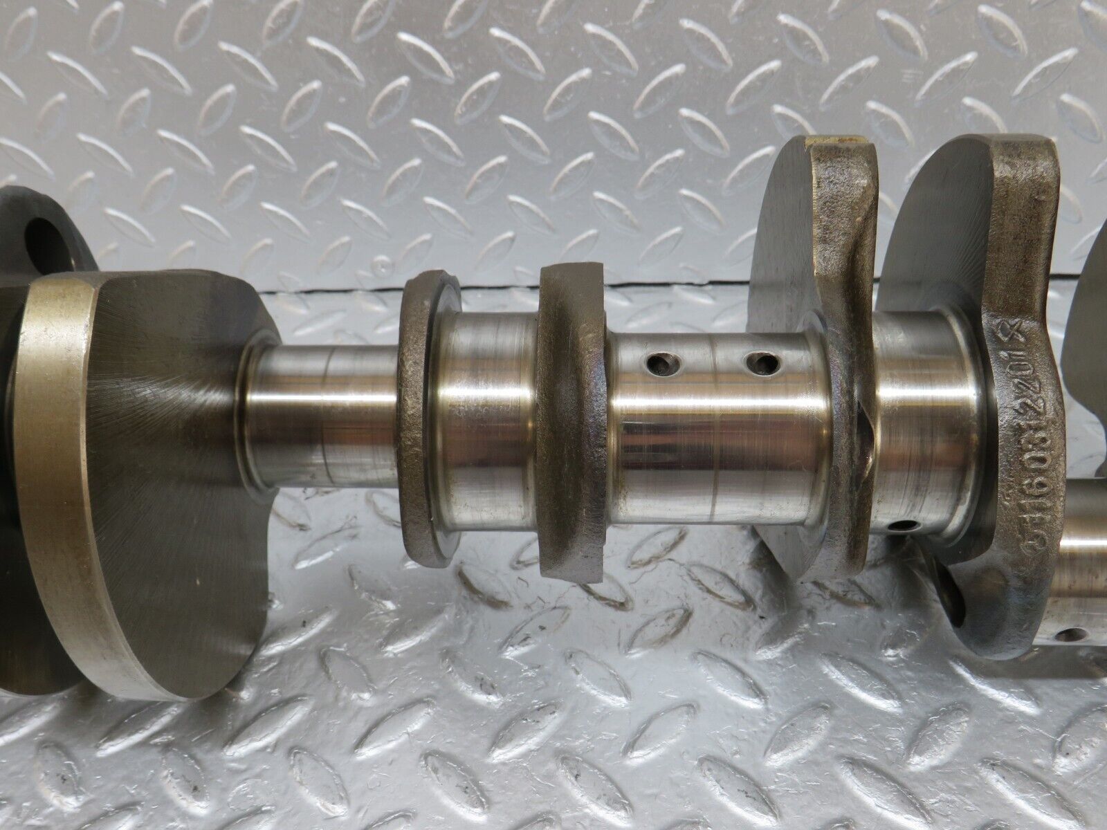 34543 Mercedes-Benz C126 380SEC Coupe Crankshaft 1160312201