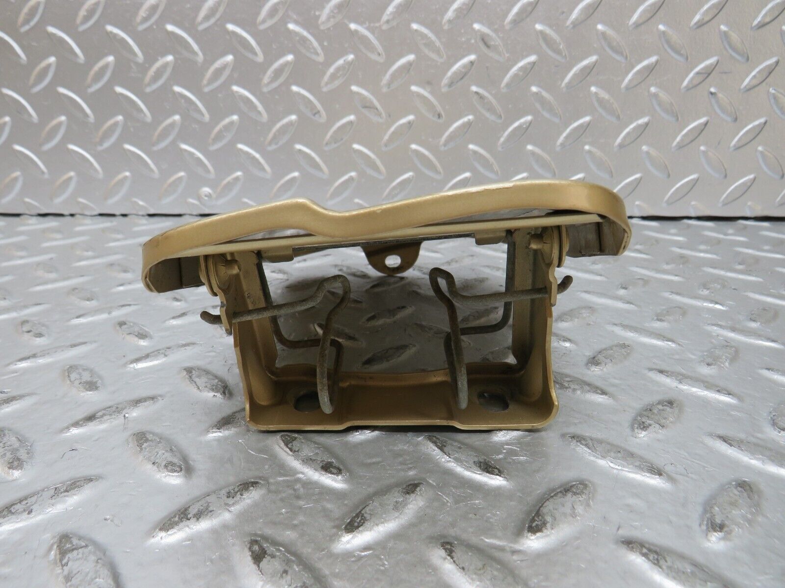 27302 Mercedes-Benz W123 280E Fuel Tank Flap Cap 1235840039