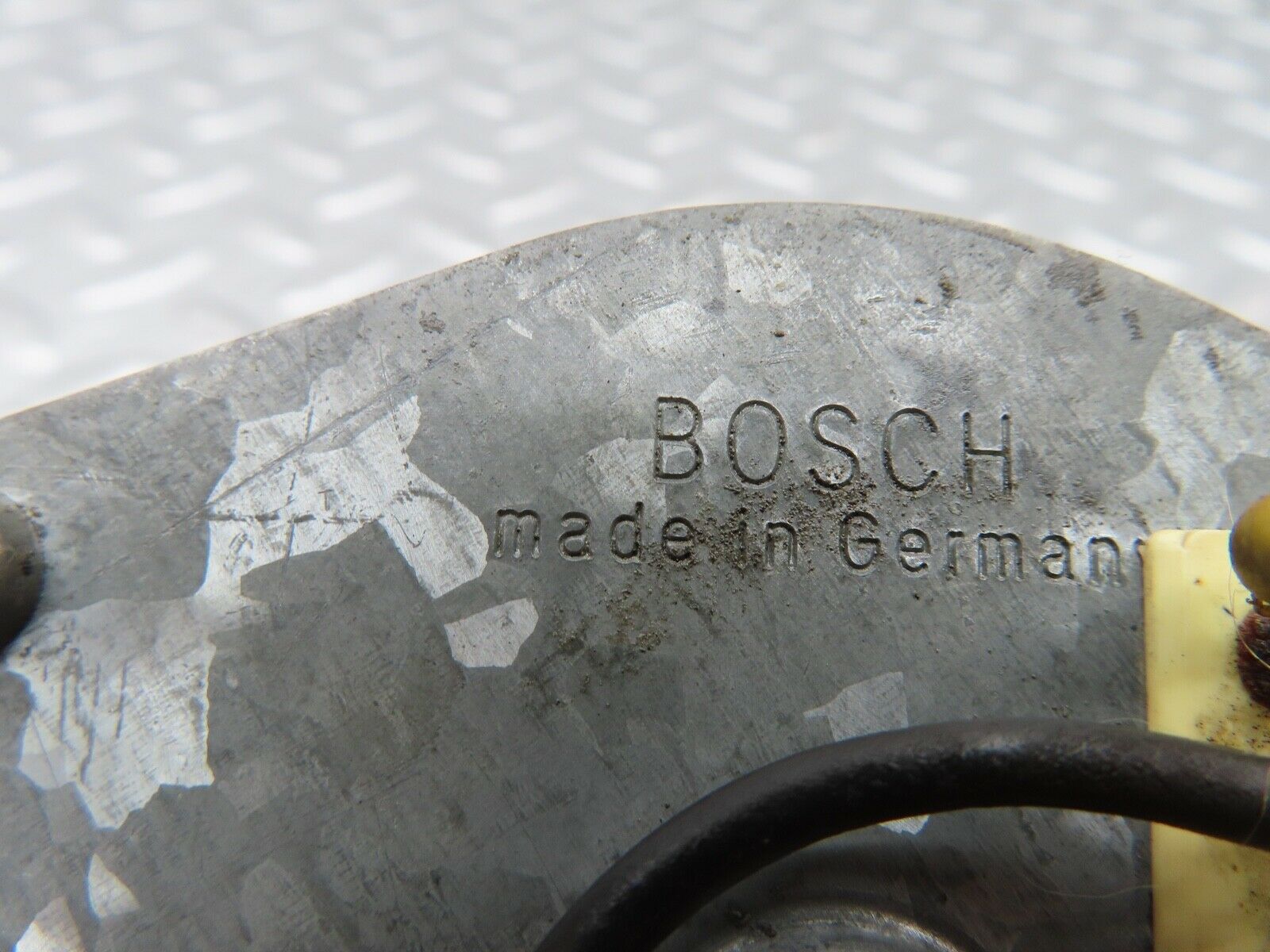 18070 Mercedes-Benz W123 200 Wiper Motor Bosch 0390341077