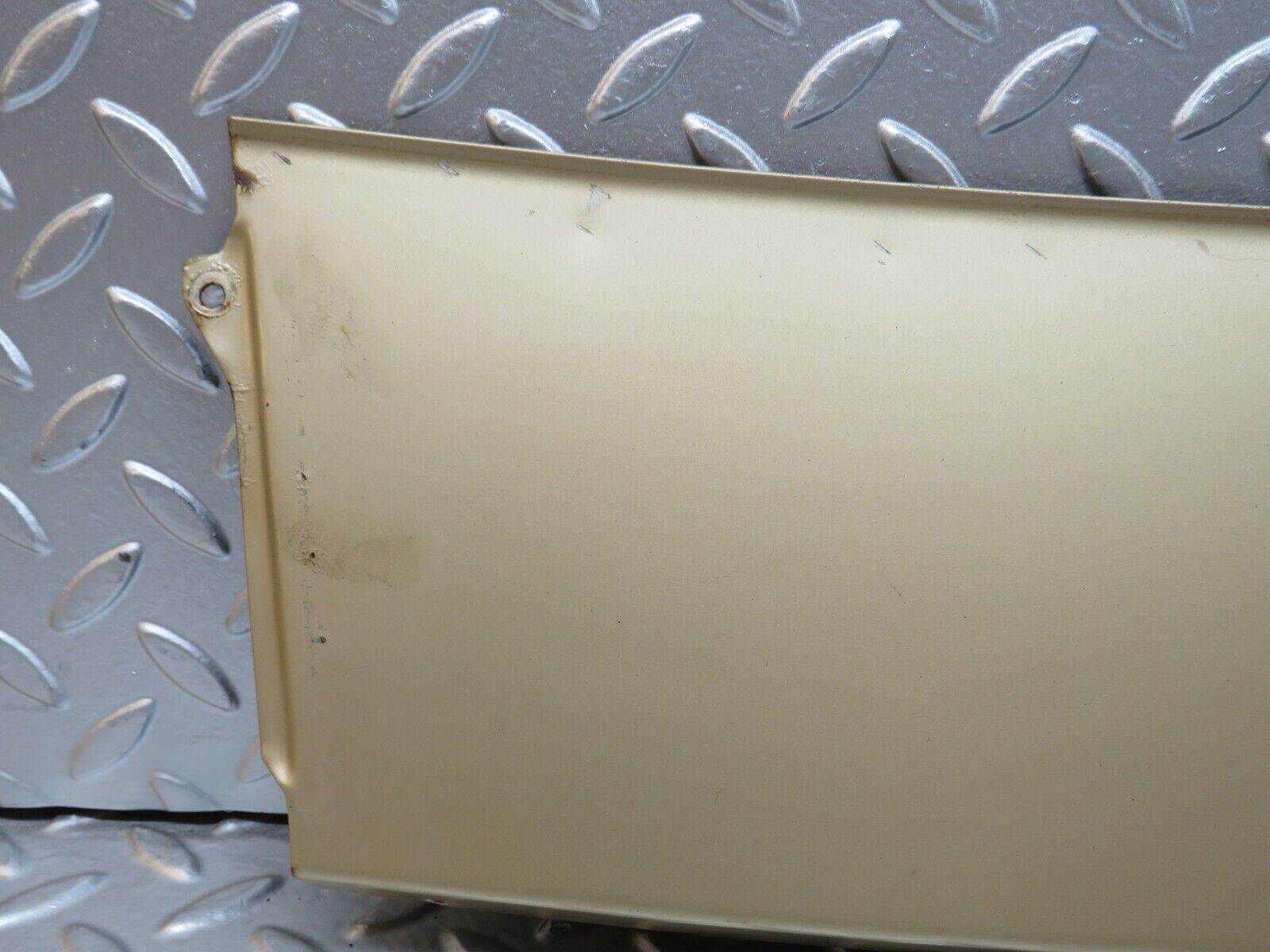 28453 Mercedes-Benz S123 240D Wagon Wiper Motor Assembly Cover Access Panel