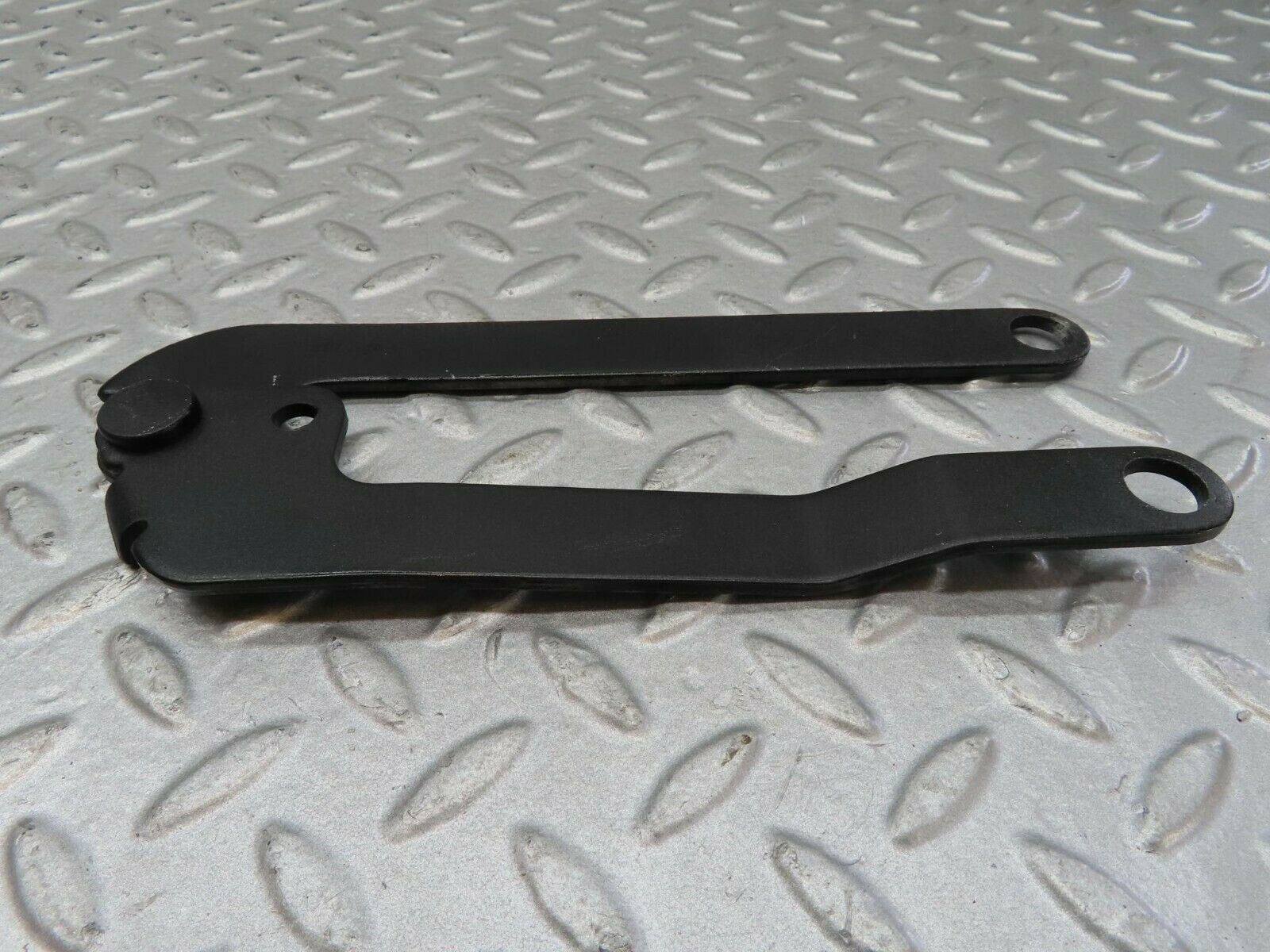 16606 Mercedes-Benz C107 380SLC Bonnet Hinge Left Side