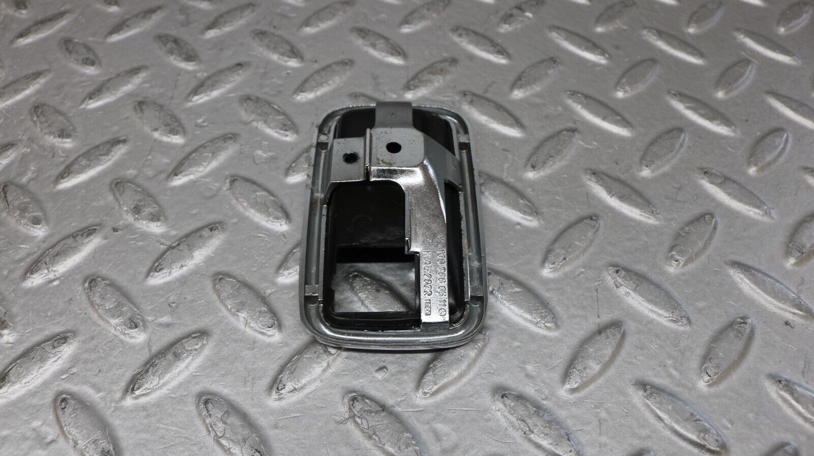 37261 Mercedes-Benz W109 300SEL Chrome Frame For Door Opener Left 1087660511