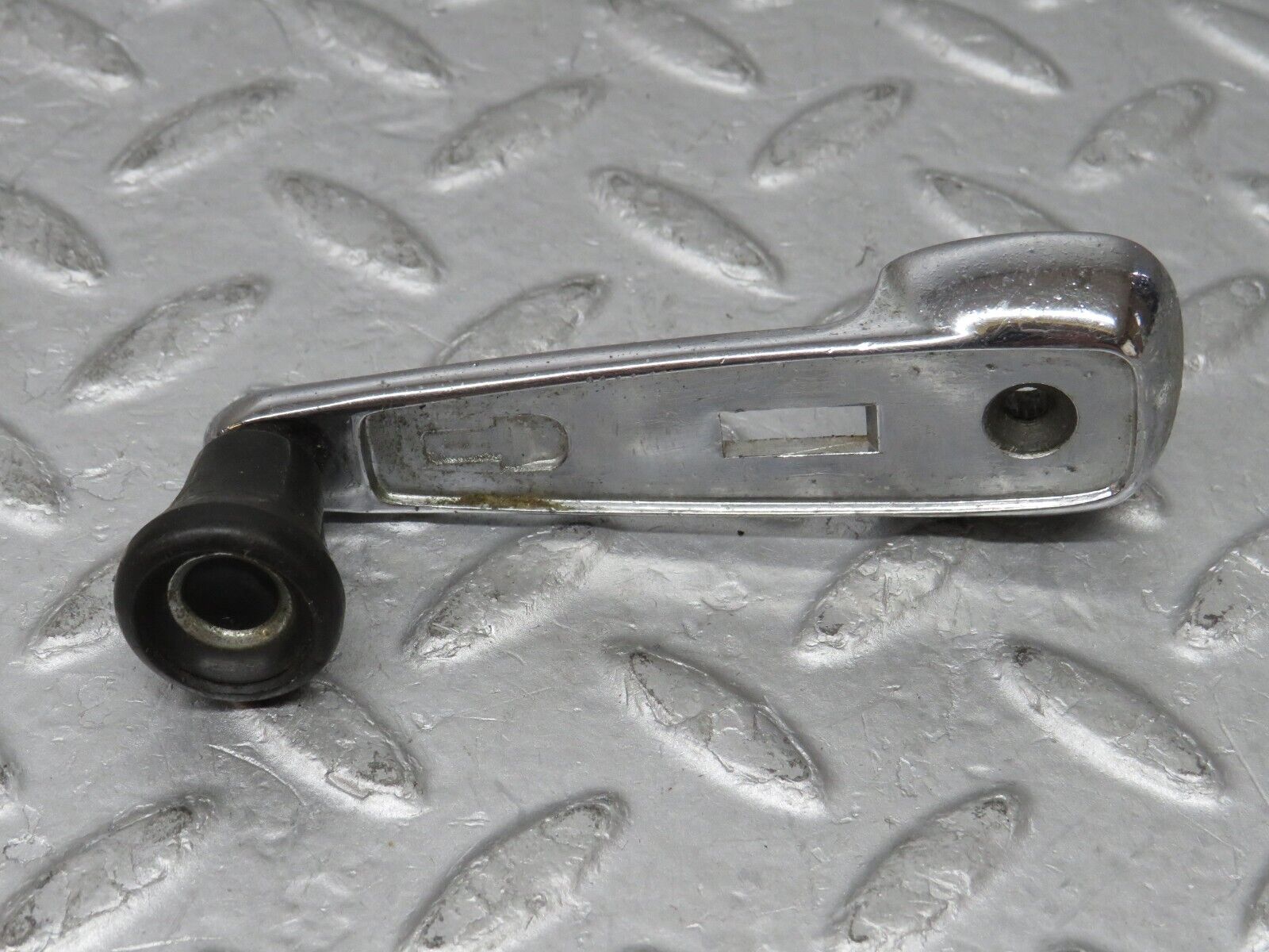 35730 Mercedes-Benz W108 Window Lifter Crank Handle