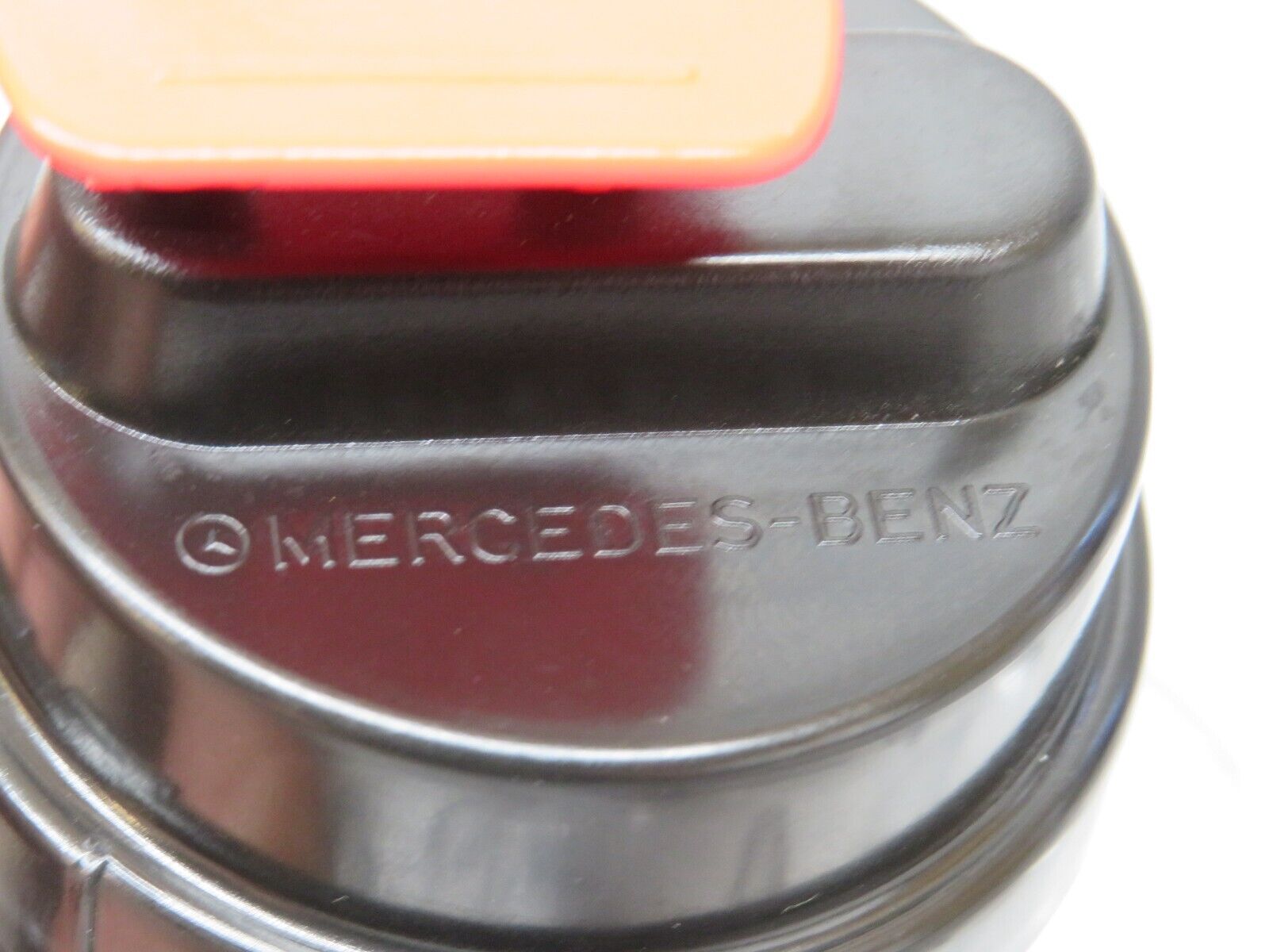 34895 Mercedes-Benz W210 320E Fuel Tank Flap Cap Vacuum Actuator